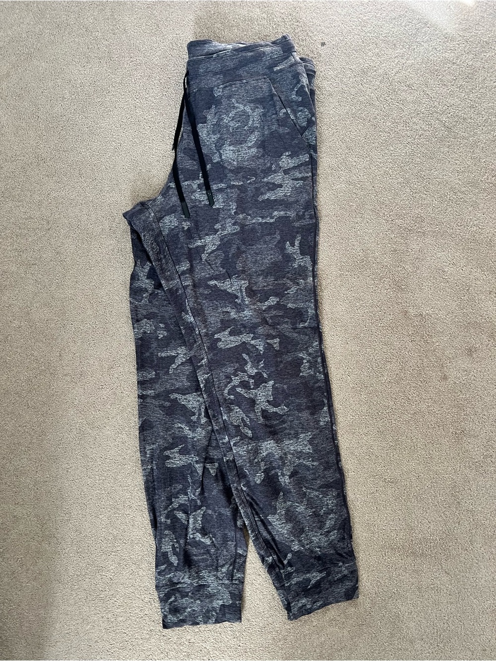 Lululemon ready to rulu joggers camo - Picture 5 of 8